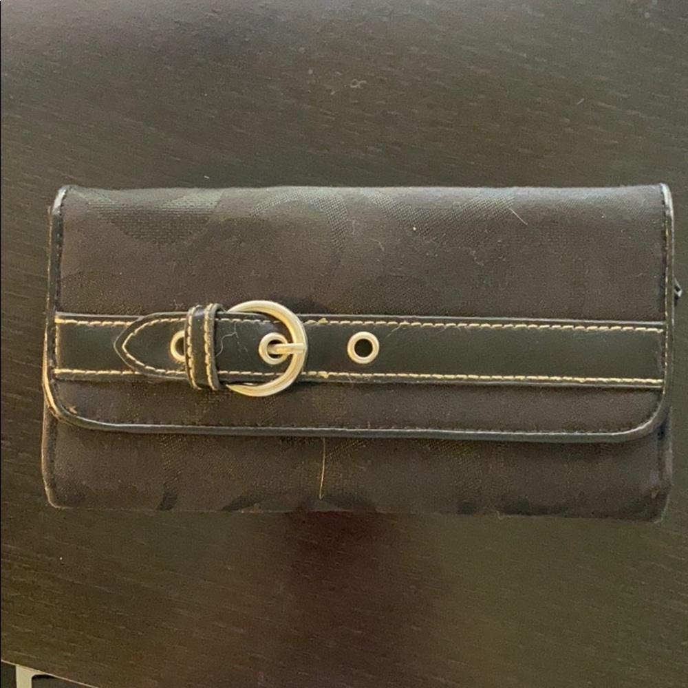 Coach wallet